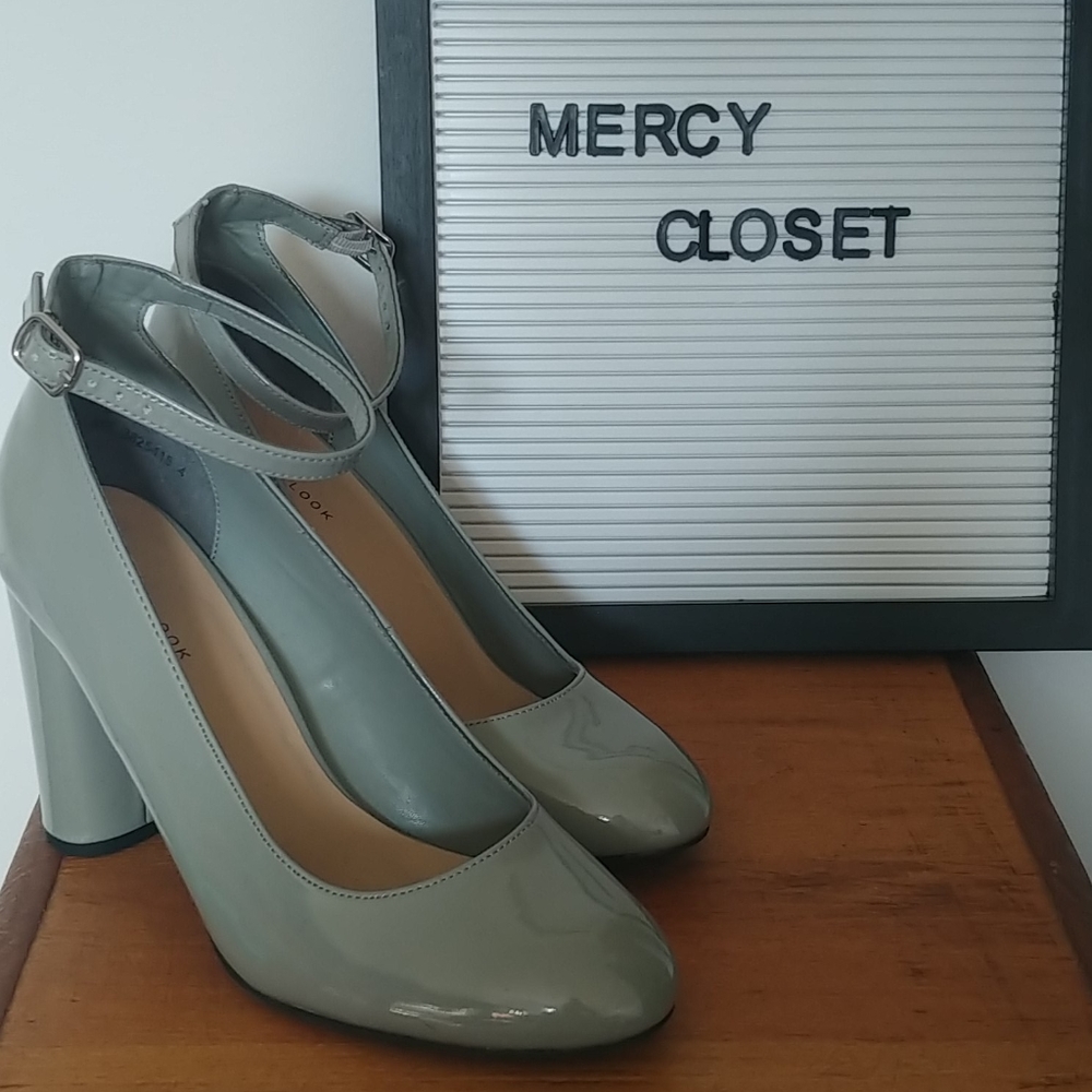 New Look Patent Grey Heel 👠